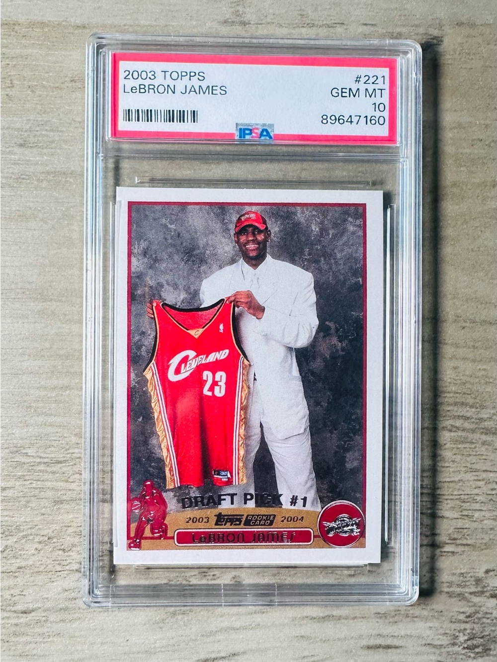 LeBron James Rookie Gem Mint 10 2003 Topps #221 Novelty Basketball Card.